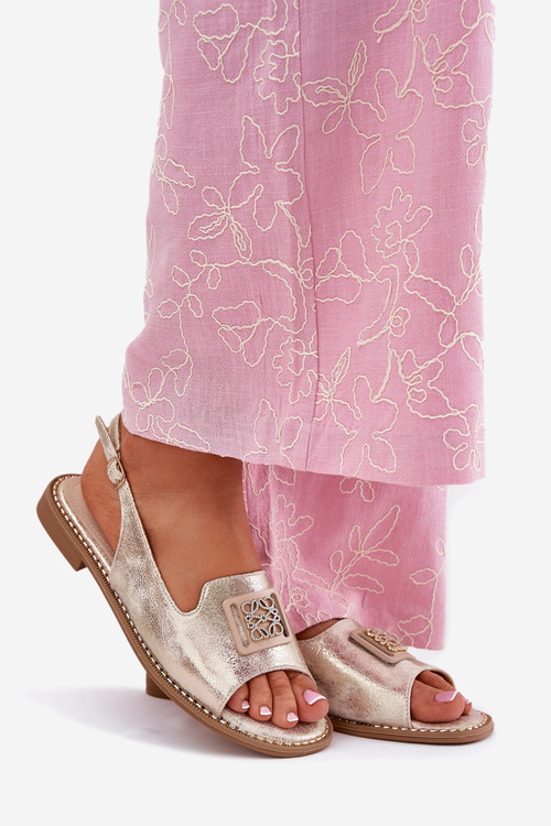 Eleganckie Sandały Damskie Na Płaskim Obcasie Z Ozdobą S.Barski KV51-082 Złote