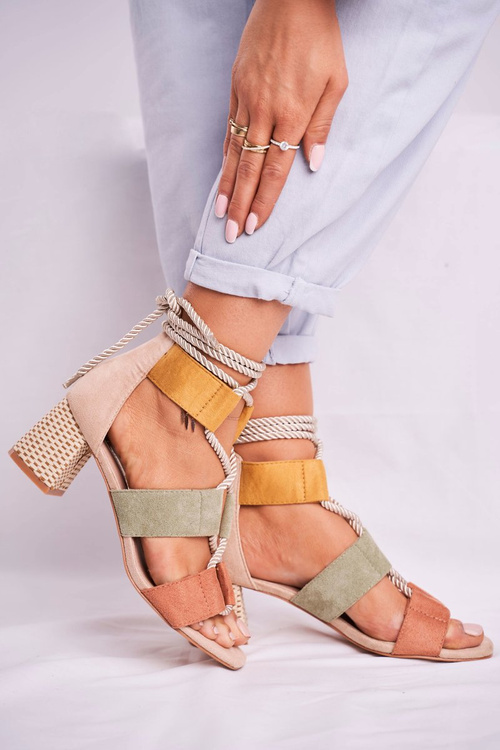 Sandałki Damskie Na Słupku Zamszowe Kolorowe Beckie