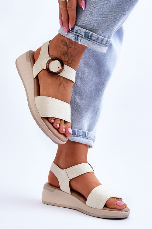 Wygodne Sandały Na Koturnie Beżowe Menaro