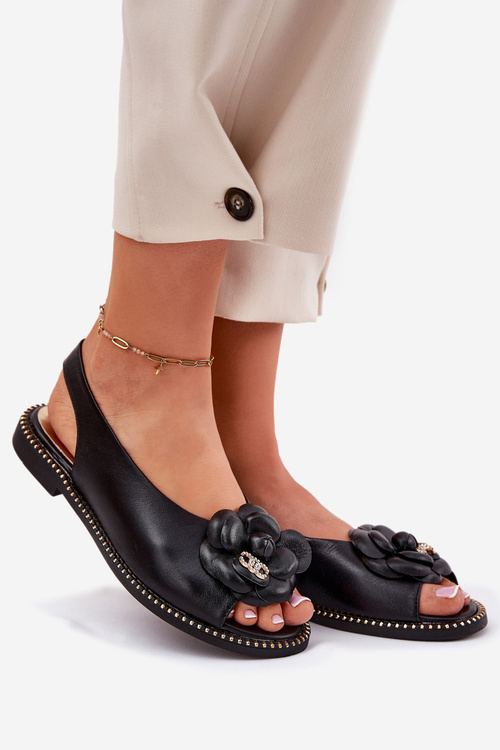 Skórzane Płaskie Sandały Z Ozdobą CheBello 4642 Czarne