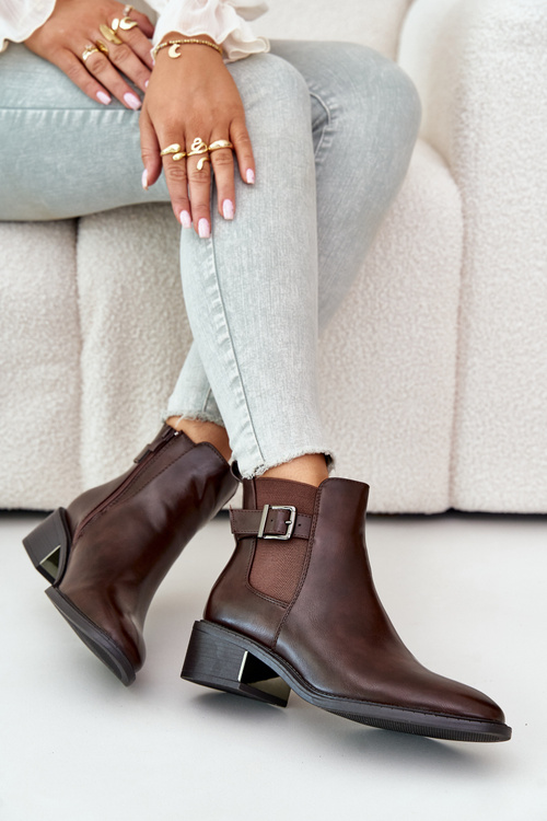 Botki Sztyblety Damskie Na Niskim Obcasie Ze Złotą Klamrą Brązowe Vomera