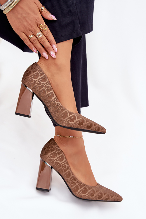 Czółenka Damskie Na Słupku Z Ozdobnym Tłoczeniem Vinceza 62254 Brązowe