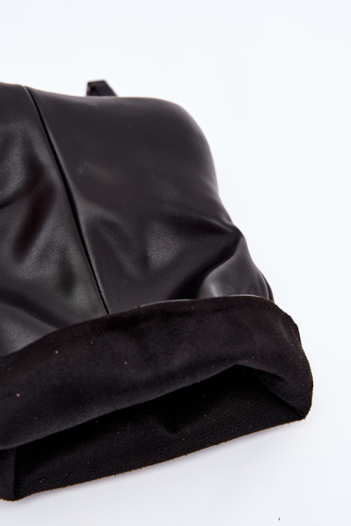 Wsuwane Botki Damskie Na Niskim Obcasie Z Luźną Cholewką Czarne Jessalia