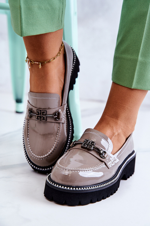 Lakierowane Skórzane Półbuty Z Ozdobą Jasnobrązowe Adison