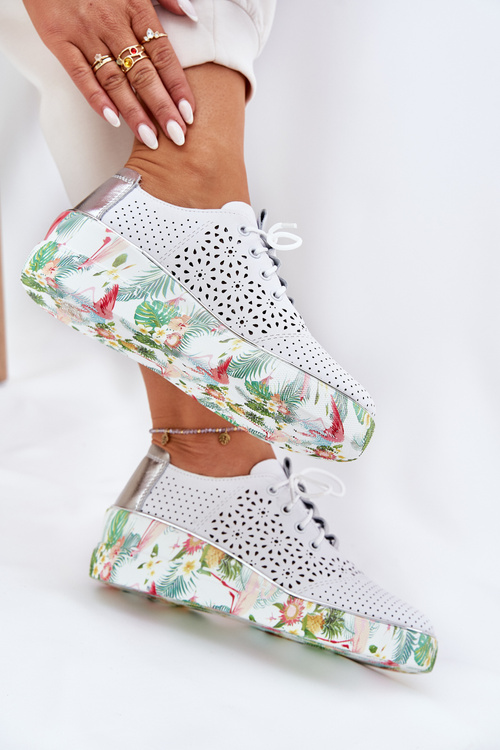 Skórzane Półbuty Damskie Na Koturnie Artiker 56C1799 Biało-Srebrne