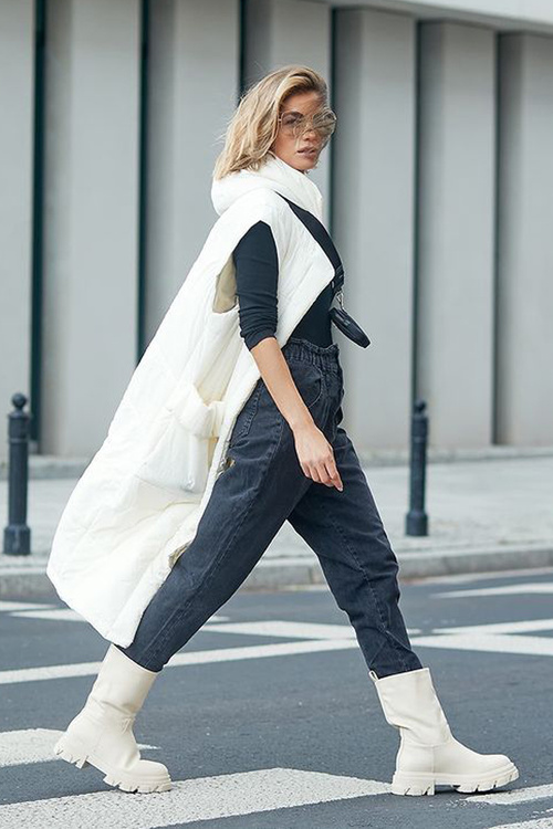 Wysokie Botki Na Traperze Beżowe Loren