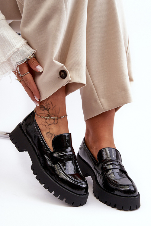 Lakierowane Półbuty Loafersy Na Płaskim Obcasie Czarne Jannah