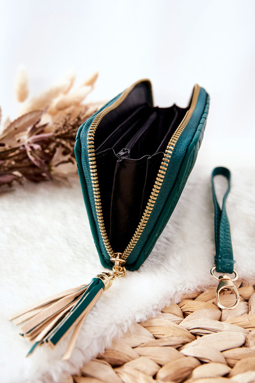 Duży Portfel Pikowany Na Suwak Z Paseczkiem Zielony