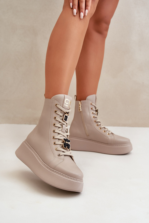 Damskie Skórzane Botki Workery Z Przypinkami Beżowe CheBello 4294