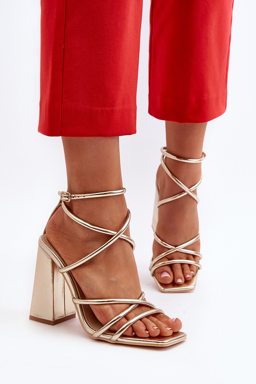 Modne Sandały Na Obcasie Złote Josette