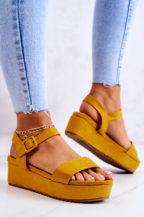 Zamszowe Sandały Na Platformie Żółte Sariah