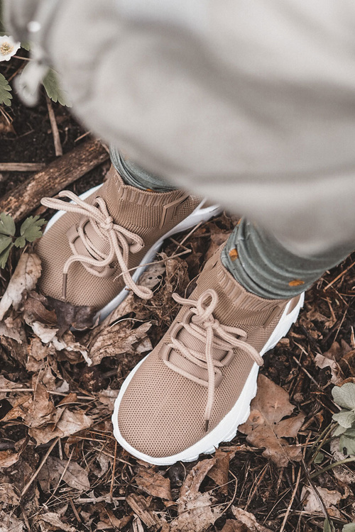 Dziecięce Buty Sportowe Wysoka Skarpeta Beżowe Nickie