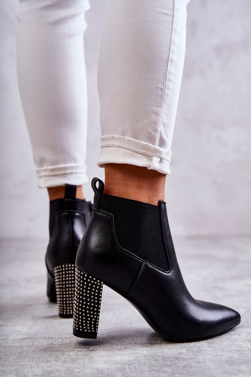 Eleganckie Botki Na Słupku Z Dżetami Czarne Elinor