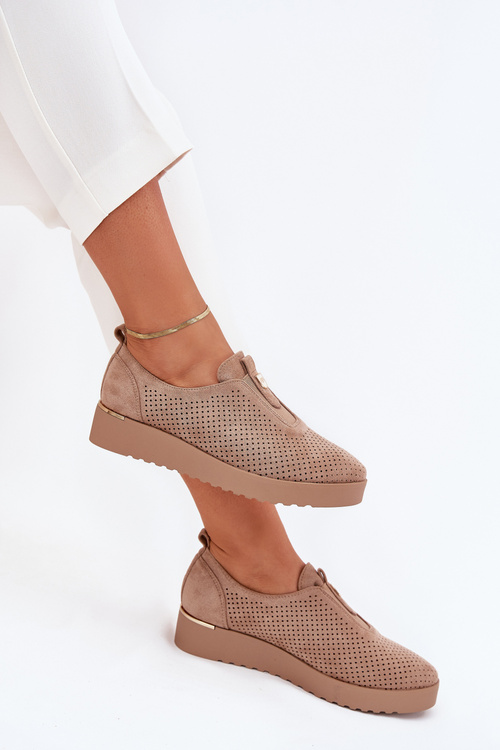 Półbuty Damskie Na Platformie Z Eko Zamszu Ciemnobeżowe Aviara