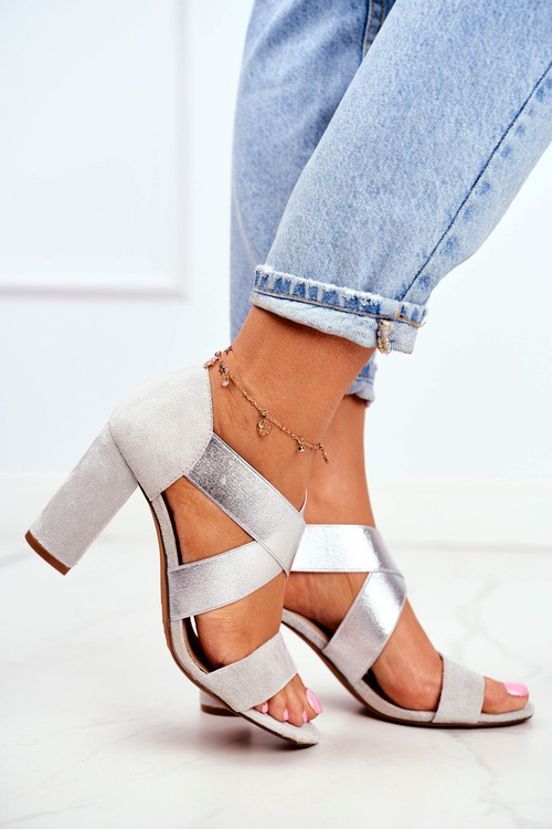 Eleganckie Wsuwane Sandały Na Słupku Szaro-Srebrne Varina