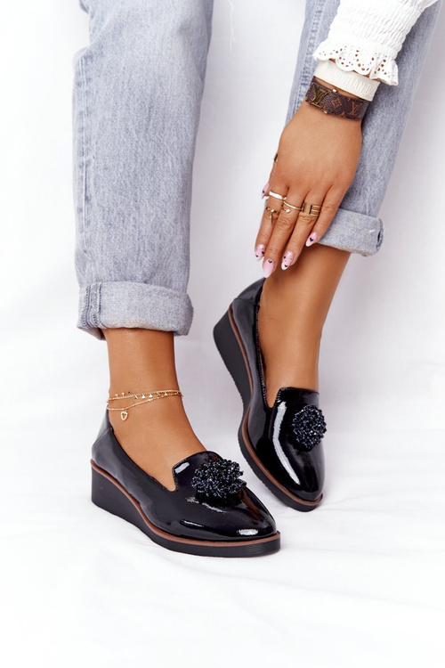 Eleganckie Półbuty Na Koturnie Vinceza 10580 Lakierowane Czarne