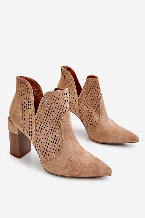 Modne Zamszowe Ażurowe Botki Na Obcasie Beżowe Genevi