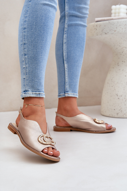 Skórzane Sandały Na Płaskim Obcasie Z Ozdobą Laura Messi 2865 Złote