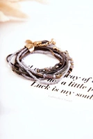 Odcienie szarości i srebra