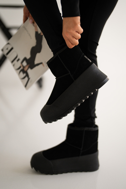 Ocieplane Zamszowe Śniegowce Na Platformie Big Star OO274A213 Czarne