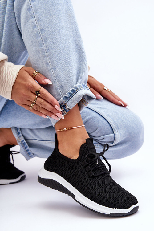 Klasyczne Materiałowe Wsuwane Sneakersy Czarne Gusto