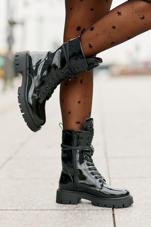 Lakierowane Ocieplane Botki Workery Z Ozdobą Czarne Kelilea