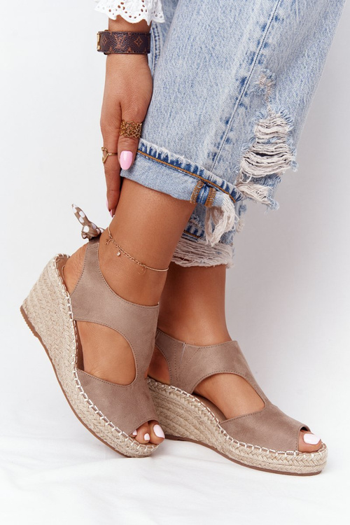 Sandały Na Koturnie Z Plecionką Beżowe Mykonos