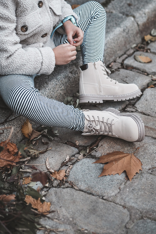 Dziecięce Botki Trapery Na Suwak Beżowe Bansi