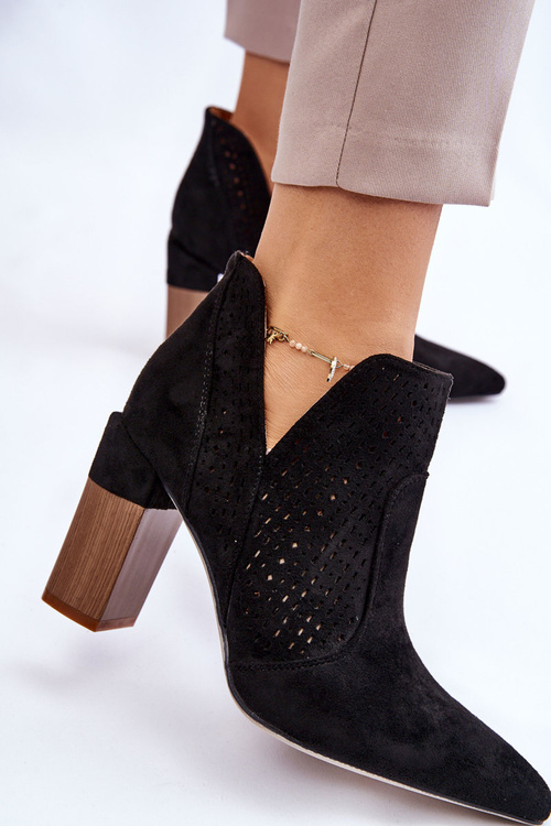 Modne Zamszowe Ażurowe Botki Na Obcasie Czarne Genevi