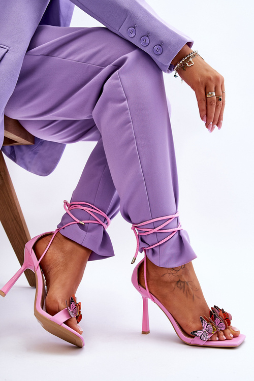 Wiązane Sandałki Na Szpilce Z Motylami Różowe Delmar