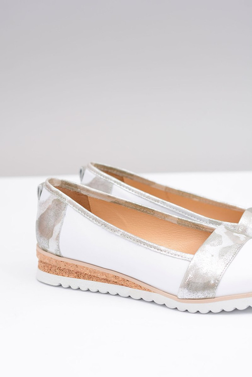 Polskie Skórzane Białe Balerinki Moro Persi