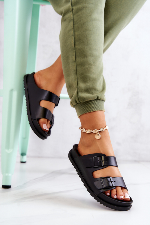 Gumowe Klapki Ze Sprzączką Czarne Corina