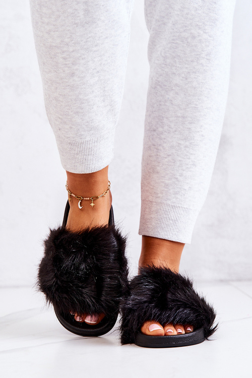 Klapki Z Futerkiem Gumowe Czarne Pollie