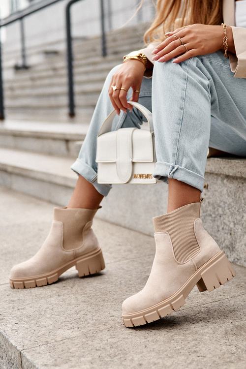 Zamszowe Botki Z Elastyczną Wstawką Beżowe Anyfer