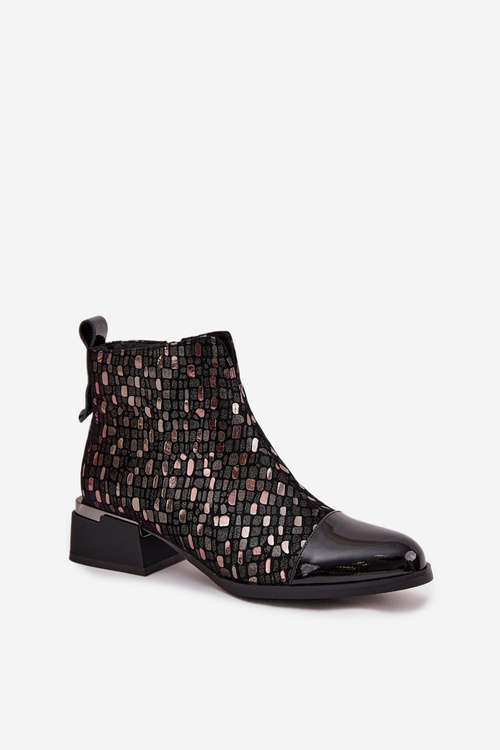 Lakierowane Botki Damskie Z Naturalnej Skóry Na Niskim Obcasie D&A LZ52-960 Czarne