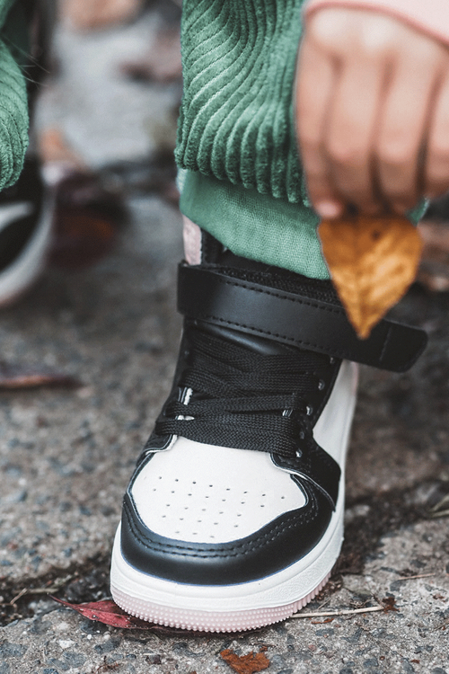 Wysokie Dziecięce Buty Sportowe Biało-Różowe Teredite