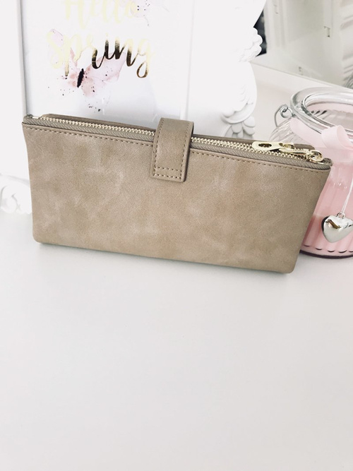 Duży Damski Beżowy Portfel Złote Okucia