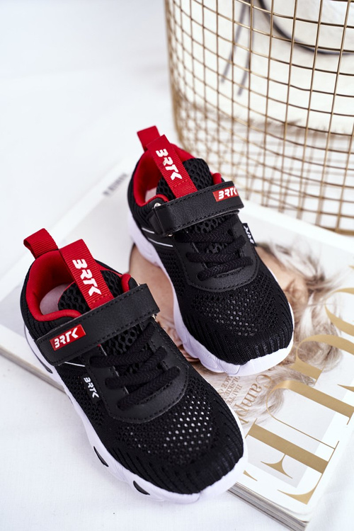 Obuwie Sportowe Dziecięce Bartek Czarne T-75214/W35