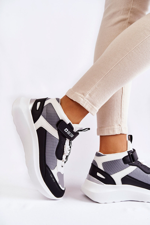 Damskie Buty Sportowe Memory Foam System Big Star KK274405 Białe