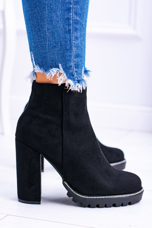 Czarne botki na słupku Guriela Suede