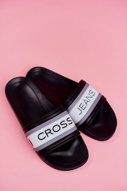 Klapki Damskie Cross Jeans Czarne FF2R4159C