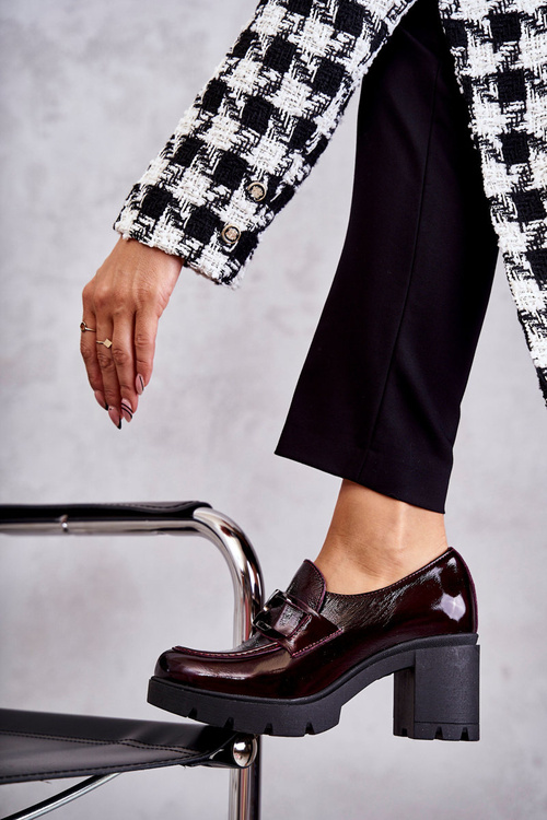 Eleganckie Półbuty Na Słupku Ze Srebrną Ozdobą Bordowe Harmell