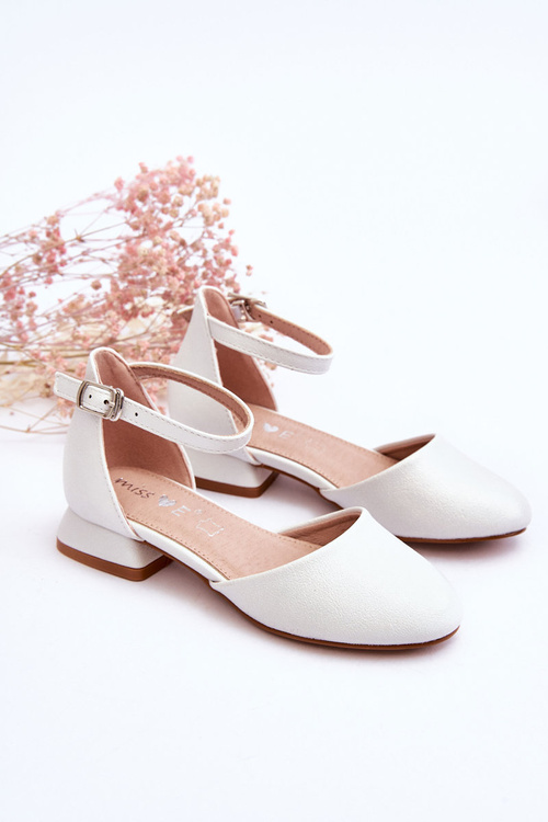 Dziecięce Sandałki Na Niskim Obcasie Jasnosrebrne Nelly