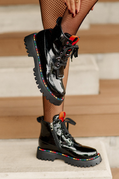 Skórzane Lakierowane Botki Workery Na Zamek Czarne Anafra