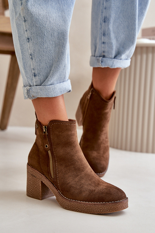 Ocieplane Botki Damskie Na Słupku Z Eko Zamszu Ciemnobrązowe Velarilla