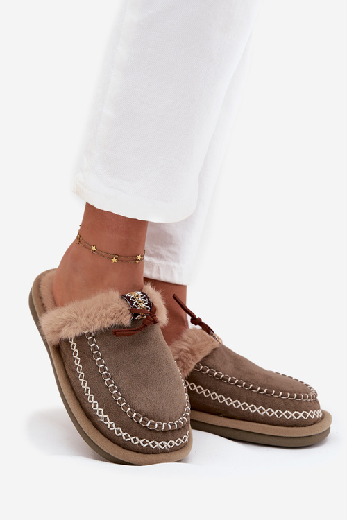 Kapcie Damskie Z Futerkiem I Haftem Zielone Perivelle