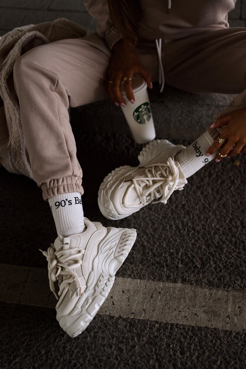 Sneakersy Damskie Na Masywnej Podeszwie Jasnobeżowe Nevela