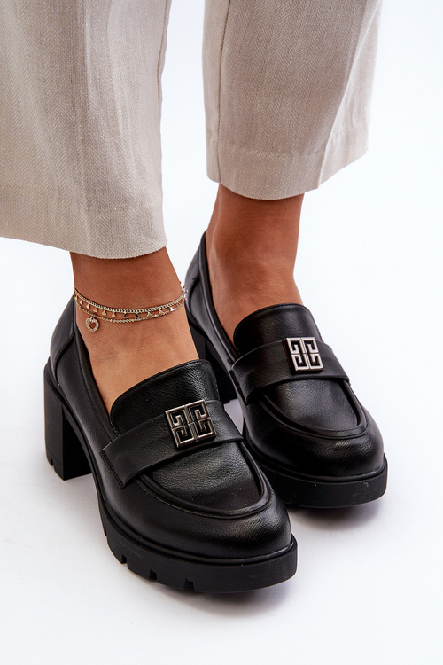 Półbuty Damskie Na Masywnym Obcasie Z Ozdobą Czarne Ranunca