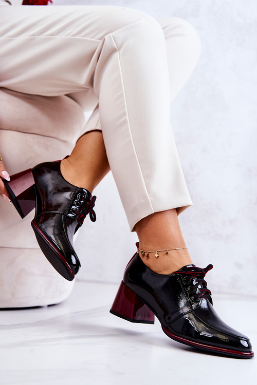 Lakierowane Wiązane Półbuty Na Słupku Czarno-Czerwone Esmera