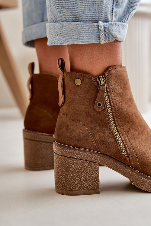 Ocieplane Botki Damskie Na Słupku Z Eko Zamszu Brązowe Velarilla